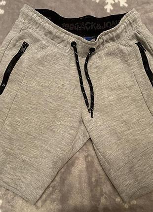 Шорти спортивні трикотажні jack jones