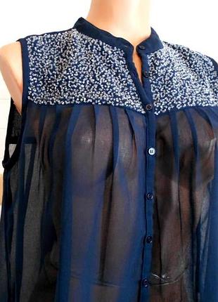 Легка блузка з прозорим бісером