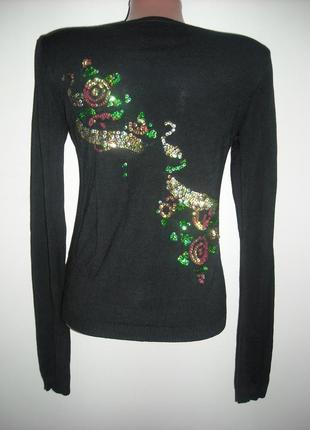 Кофта черная с вышивкой 2
