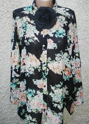 Блуза,сорочка подовжена по спинці, великого розміру,вказаний 16р.,але може йти до 22р.