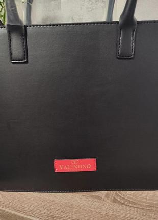 Брендова сумка в стилі валентино2 фото