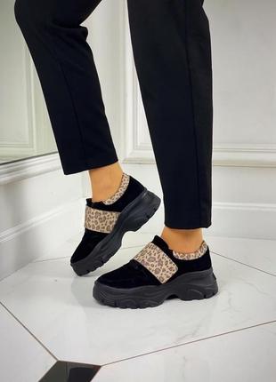 Модные черные замшевые кроссовки на липучке с леопардовыми вставками, 36-403 фото