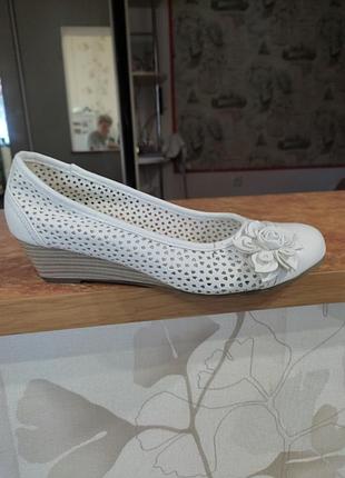 Туфли летние 38