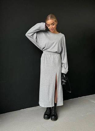 Костюм