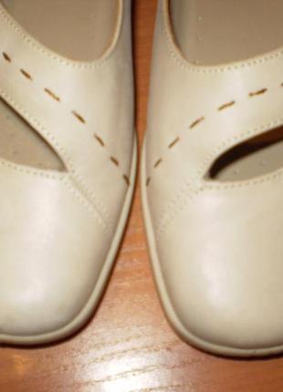 Кожаные  туфли  ф.  hotter размер  5  1\2  -  253 фото