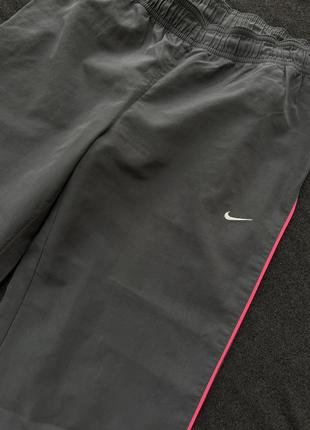 Серые спортивные штаны для занятий спортом йоги бега nike2 фото