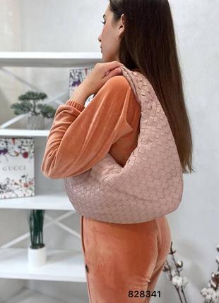 М'яка сумка плетіння на плече, у стилі бренду2 фото