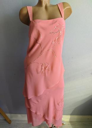Триярусна сукня із шифону в стилі 30 років.
