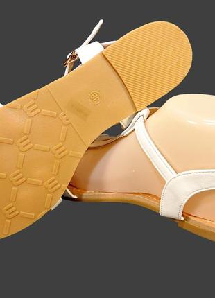 Женские босоножки сандалии, белые.8 фото