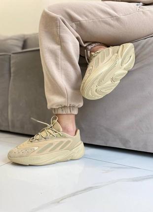 Демисезонное бежевое кроссовки adidas ozelia бежевые женские кроссовки адидас озелия5 фото