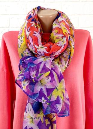 Легкий шарф - палантин 100% вискоза цветочный принт в идеальном состоянии