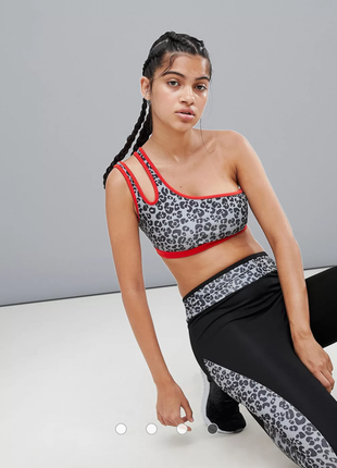 Топ бра спортивный бюстгальтер леопард принт на одно плечо