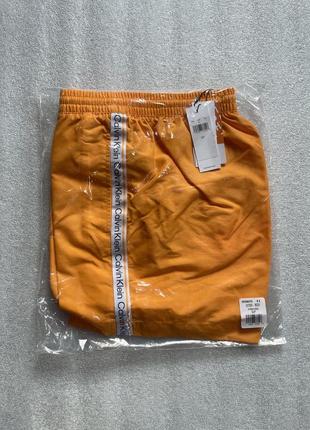 Новые шорты - плавки calvin klein (ck swim mango orange shorts) с америки s,l9 фото