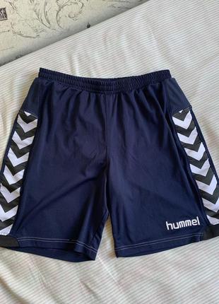 Шорты от бренда hummel