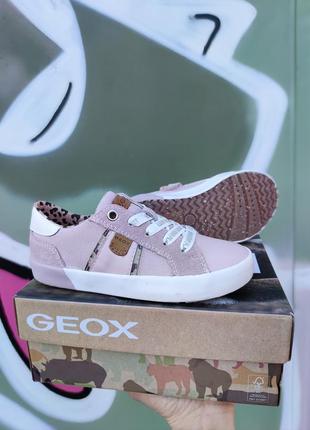 Нові стильні кросівки geox kilwi