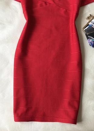 Червона облягаюча сукня плаття atmosphere8 фото