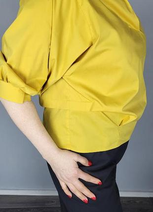 Рубашка женская базовая коттоновая с пуговицами на спине на стойку горчичная modna kazka mkad7479-016 фото