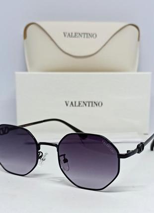 Очки в стиле valentino женские солнцезащитные черные  ромбовидные в оригинальной упаковке1 фото