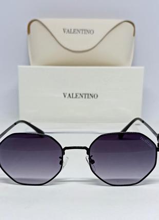 Очки в стиле valentino женские солнцезащитные черные  ромбовидные в оригинальной упаковке2 фото