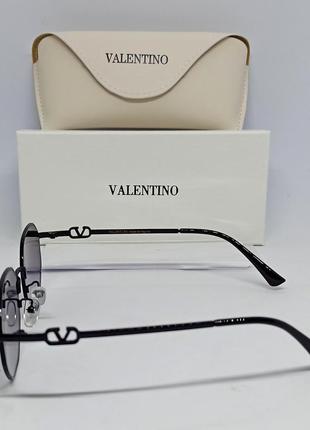 Очки в стиле valentino женские солнцезащитные черные  ромбовидные в оригинальной упаковке4 фото