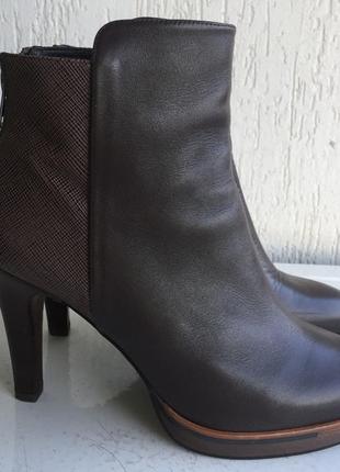 Жіночі демісезонні чоботи hammerstein 40р. іспанія. ручна робота.