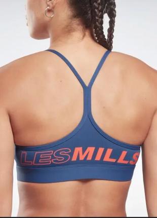 Спортивный бюстгальтер les mills® lux skinny средней поддержки2 фото