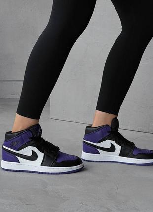 Женские кожаные кроссовки nike air jordan retro high court purple6 фото