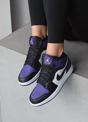 Женские кожаные кроссовки nike air jordan retro high court purple1 фото