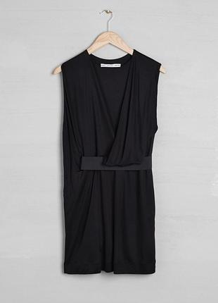 Коктейльное платье м поясом & other stories