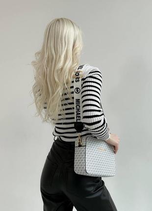 Сумка в стиле michael kors crossbody white4 фото