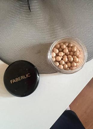 Хайлайтер в шариках золотой  faberlic