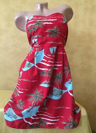 Яркий сарафан на лето с открытыми плечами