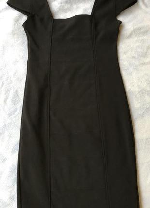Бандажное  чёрное платье мини3 фото