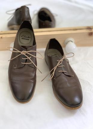 Шкіряні туфлі clarks устілка 28см