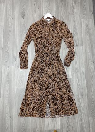 Платье рубашка с леопардовым принтом и боковыми разрезами [warehouse]