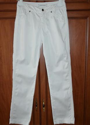 Летние белые брюки от дорогого бренда joop