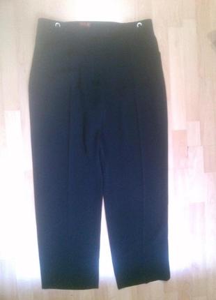 Фірмові штани штани