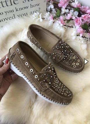Лобутени cristian louboutin. мокасини