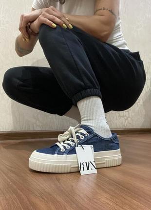 Кеди від zara