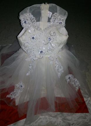 Платтячко для маленьких принцес.
