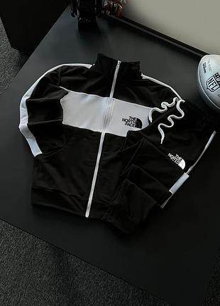 Мужской спортивный трикотажный костюм XS / 42