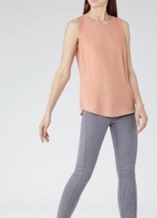 Фирменная маечка в бельевом стиле лососевого цвета