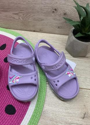 Детские сандалии крокс girls' crocs fun lab unicorn charm sanda 206366-530