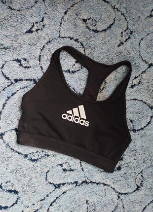 Жіночий топ adidas (s-m)