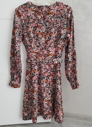 Квіткове плаття