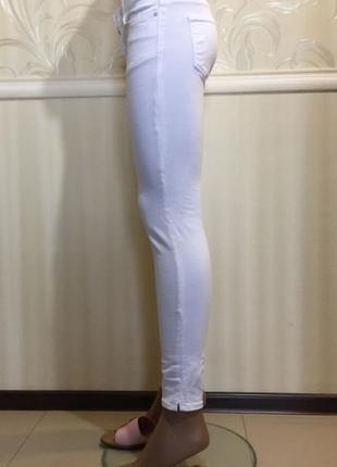 Белые джинсы/скинни, zara, размер 36/s2 фото