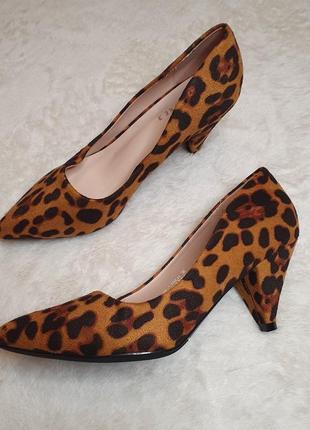 Леопардовые лодочки туфли
