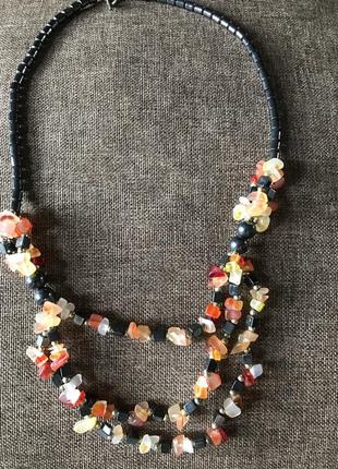 Ожерелье из самоцветов и гематита