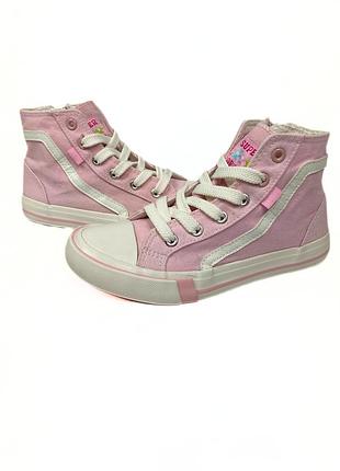 Розовые детские кеды