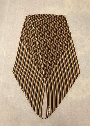 Fiorio шовковий шарф.